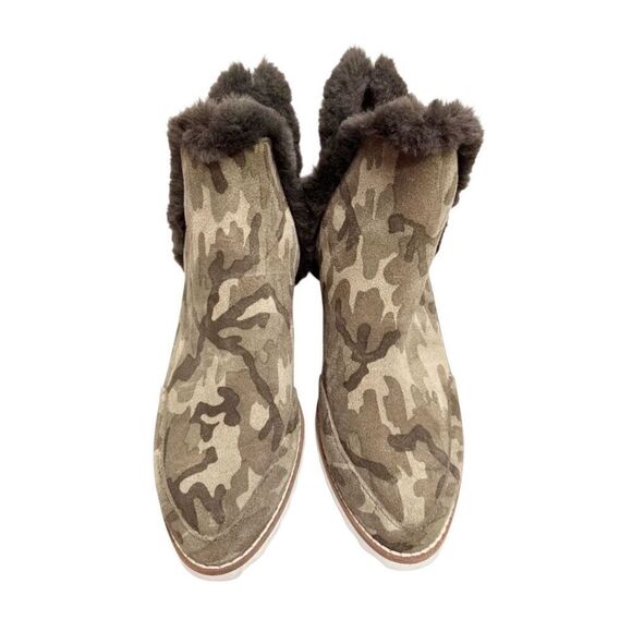 Pelle Moda Boots Size 6.5 Erin Faux Fur Trim Wedge Camouflage Zip Booties - Picture 3 of 11